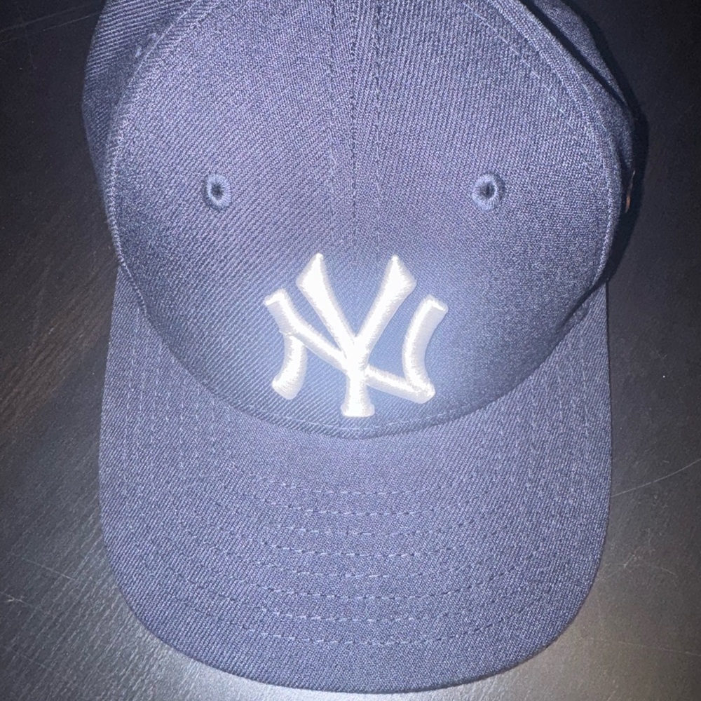 New Era Black 9FORTY Cap